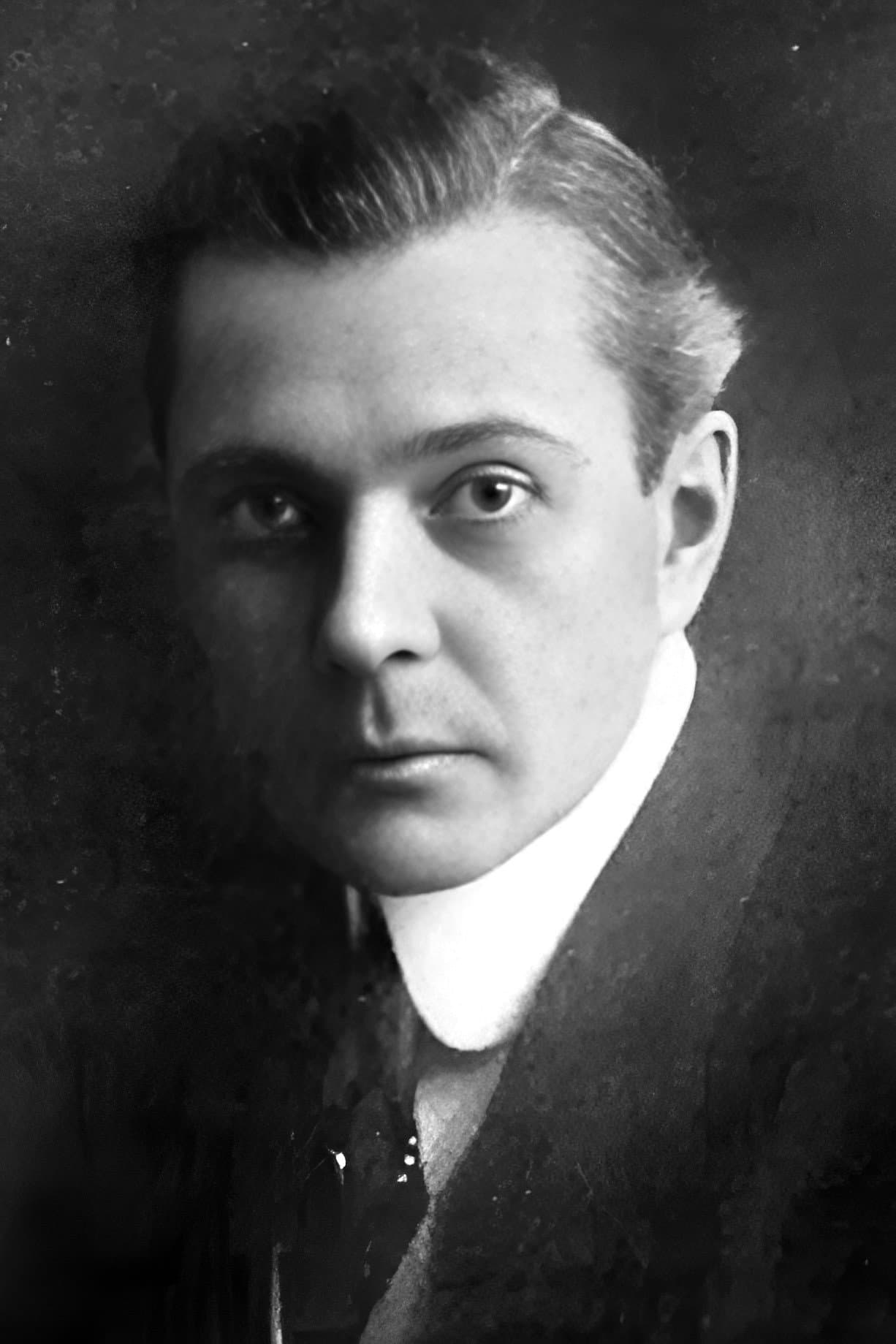 Charles Clary profile