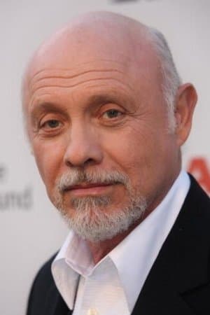 Héctor Elizondo profile