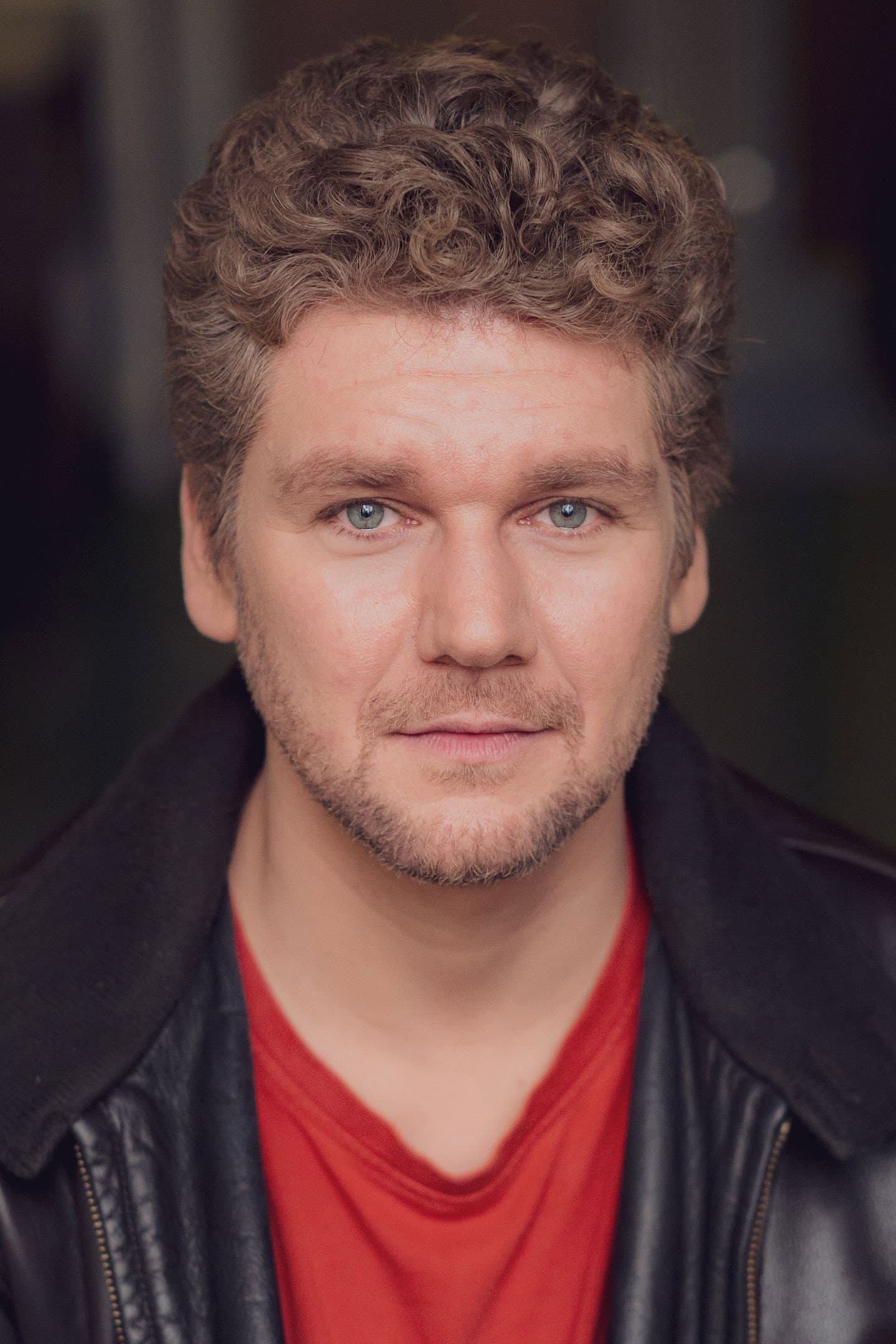 Julian Trostorf profile