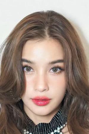 Wannarot Sonthichai profile