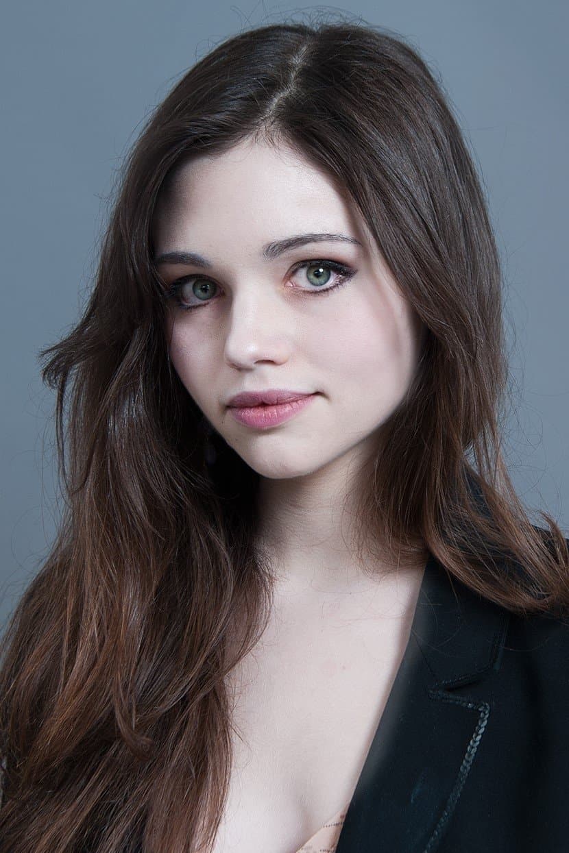 India Eisley profile
