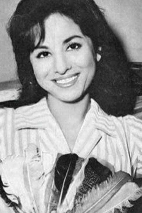 Faten Hamama profile