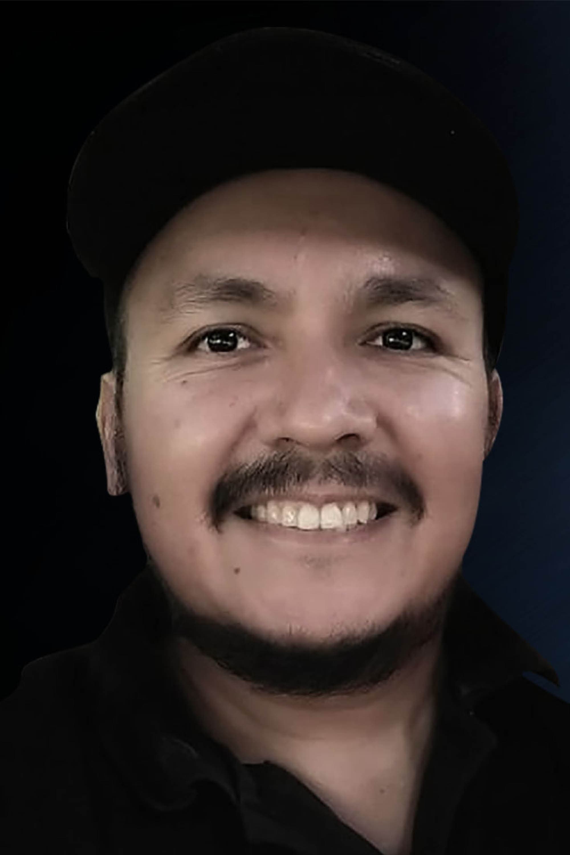 Julio Hernández Mújica profile