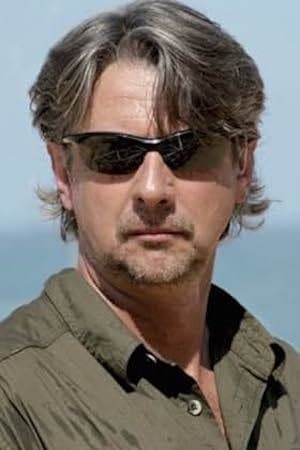 Víctor Mallarino profile