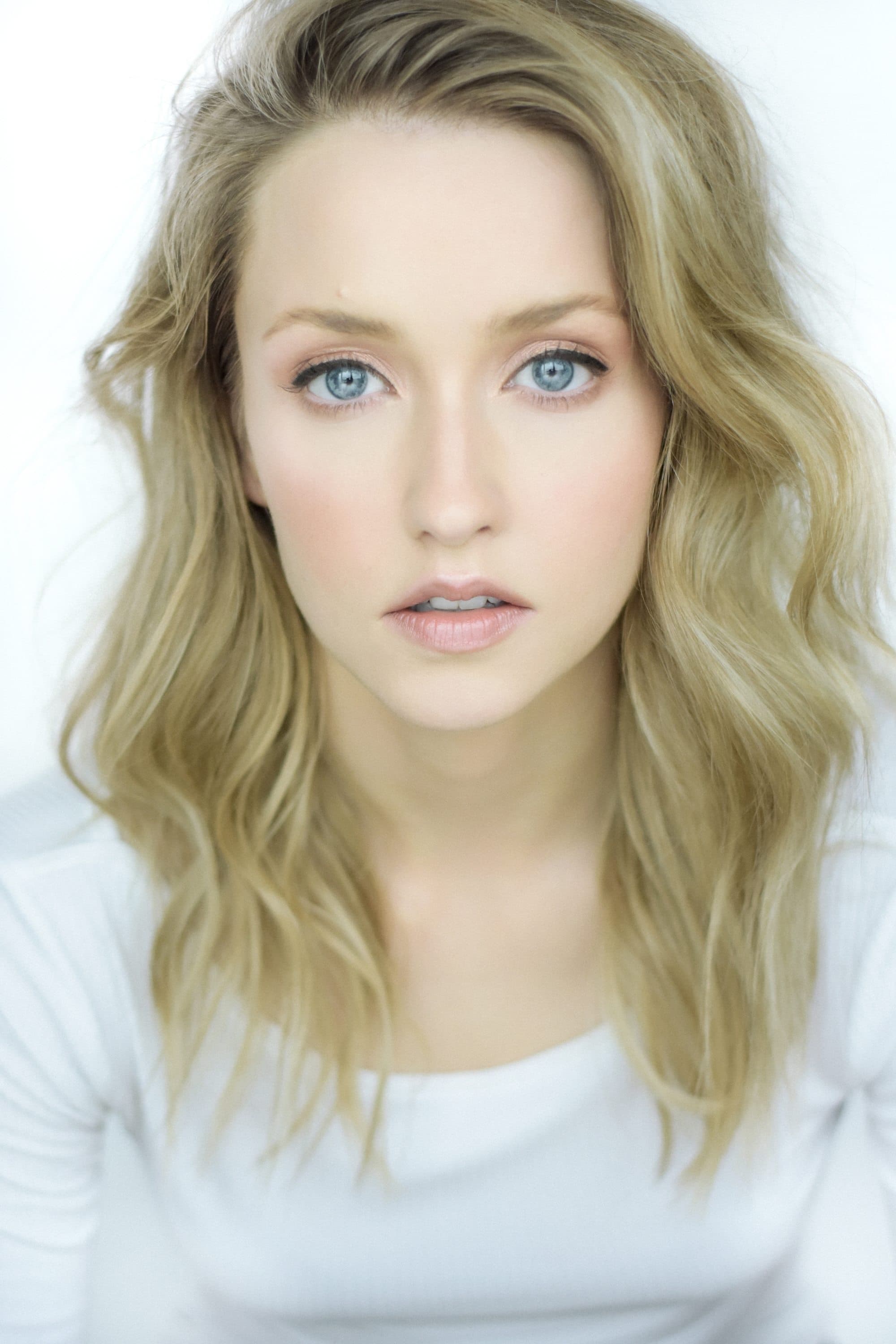 Emily Tennant profile