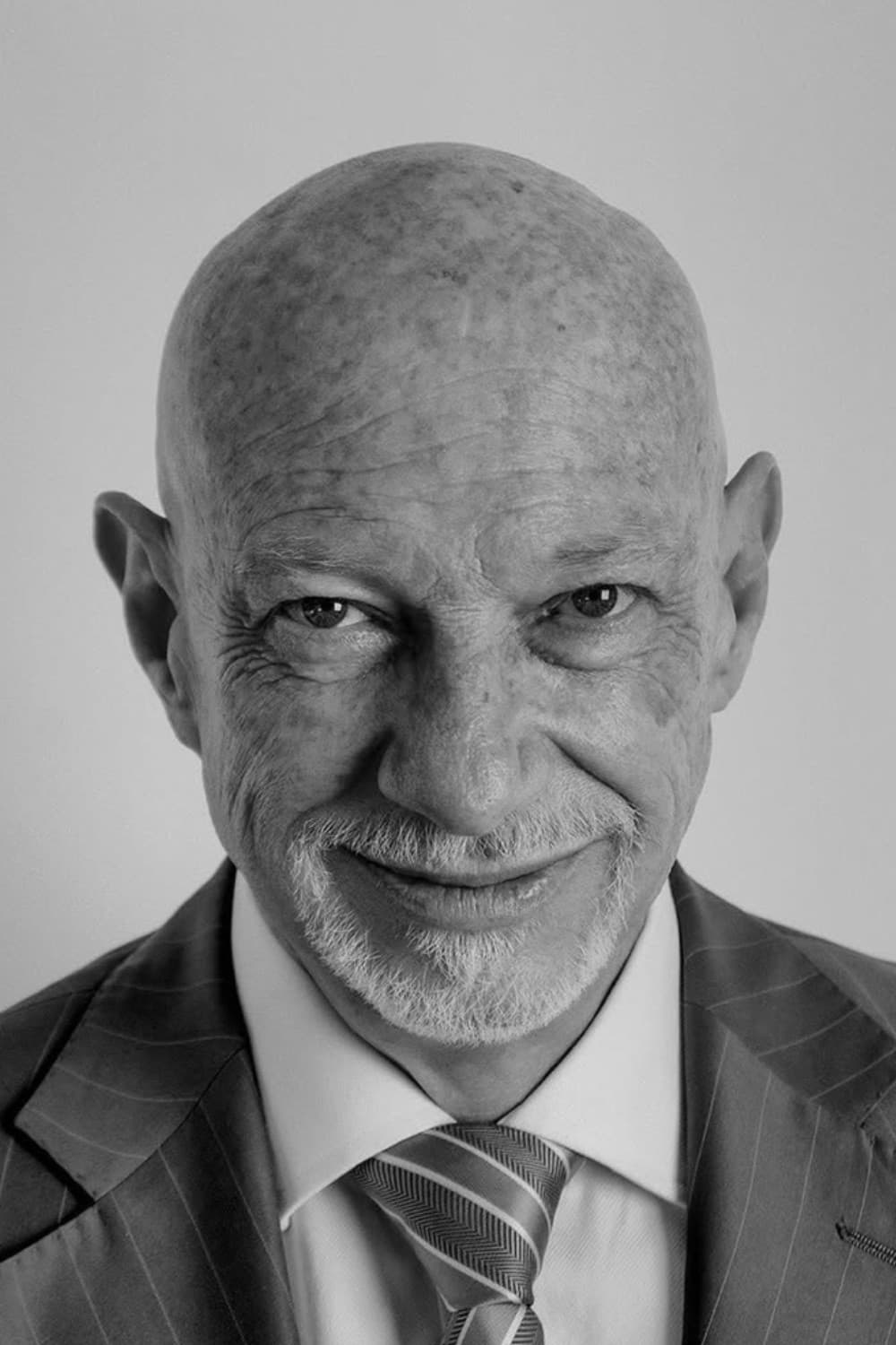 Alberto Amador profile