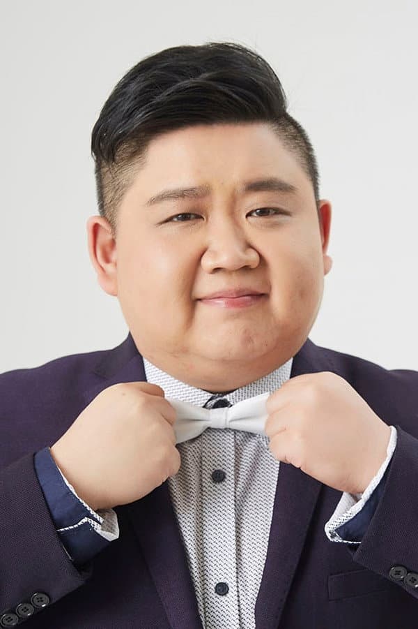 Zhang Yiqian profile