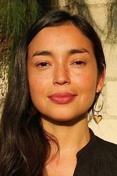 Iazua Larios profile