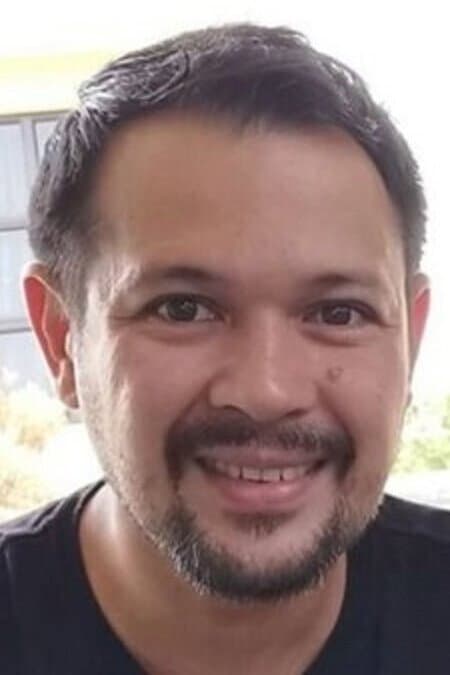 Christopher Roxas profile