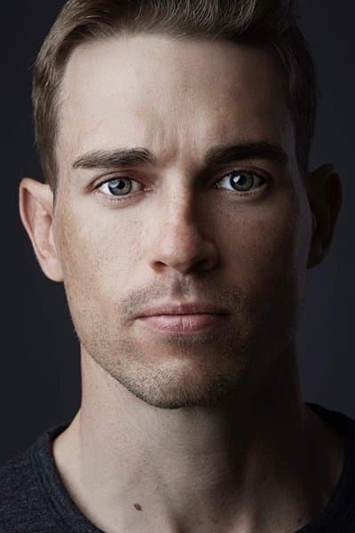 DeVille Vannik profile