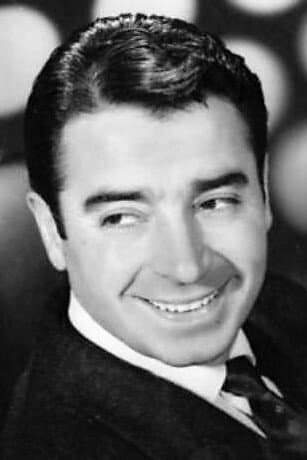 Julio Riscal profile