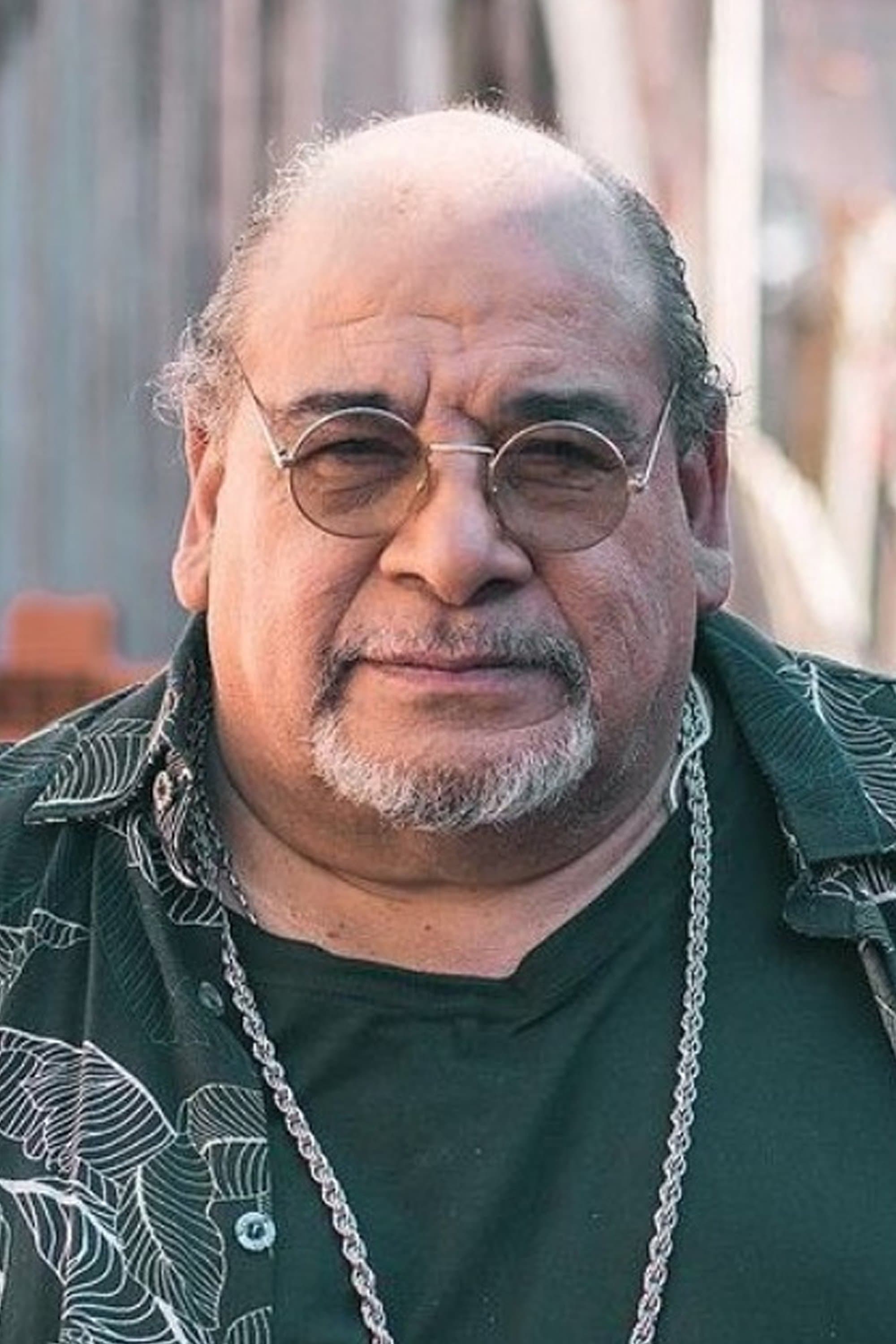 Roly Serrano profile