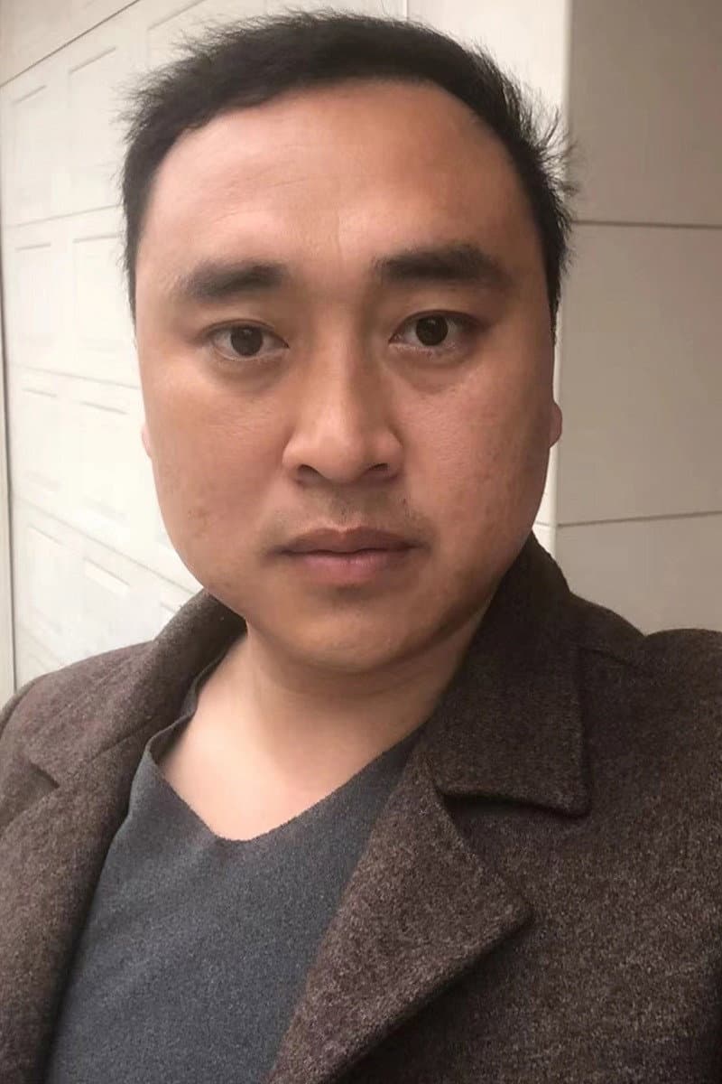 Feilong Zhou profile