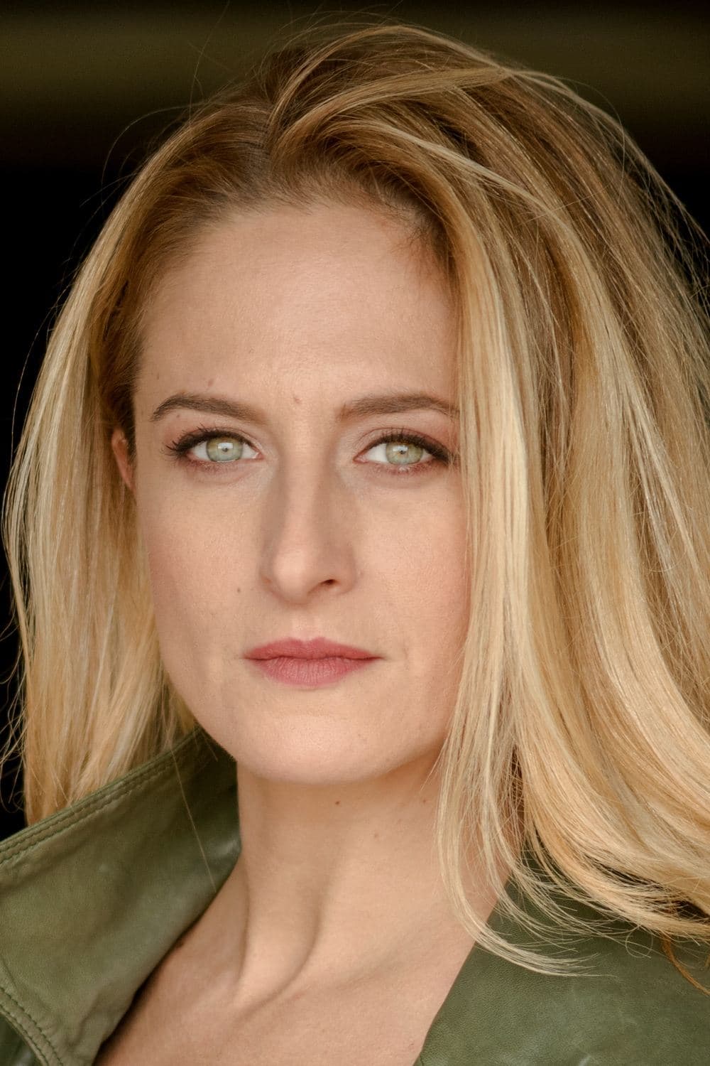 Canan Ergüder profile