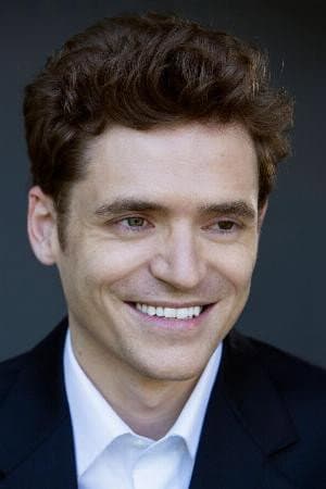 Arturo Cardelús profile