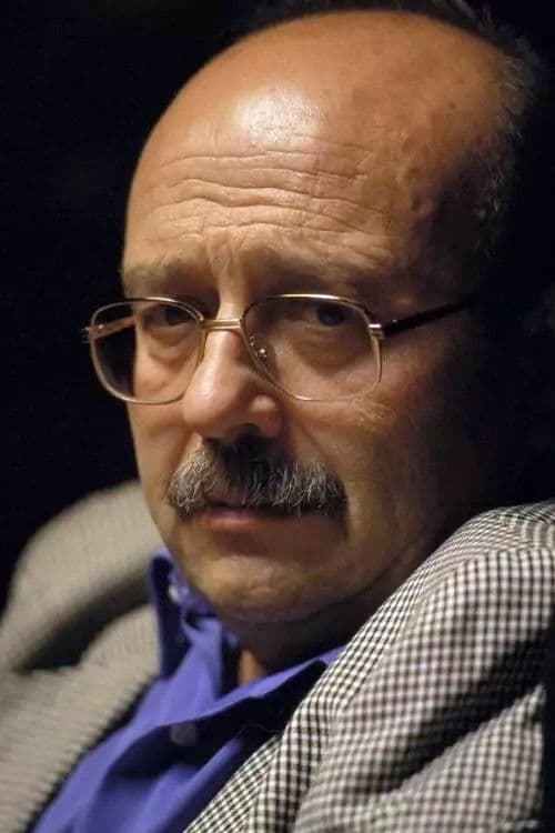 Manuel Vázquez Montalbán profile