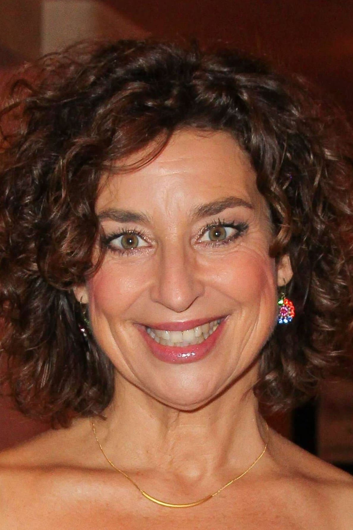 Isabel Varell profile