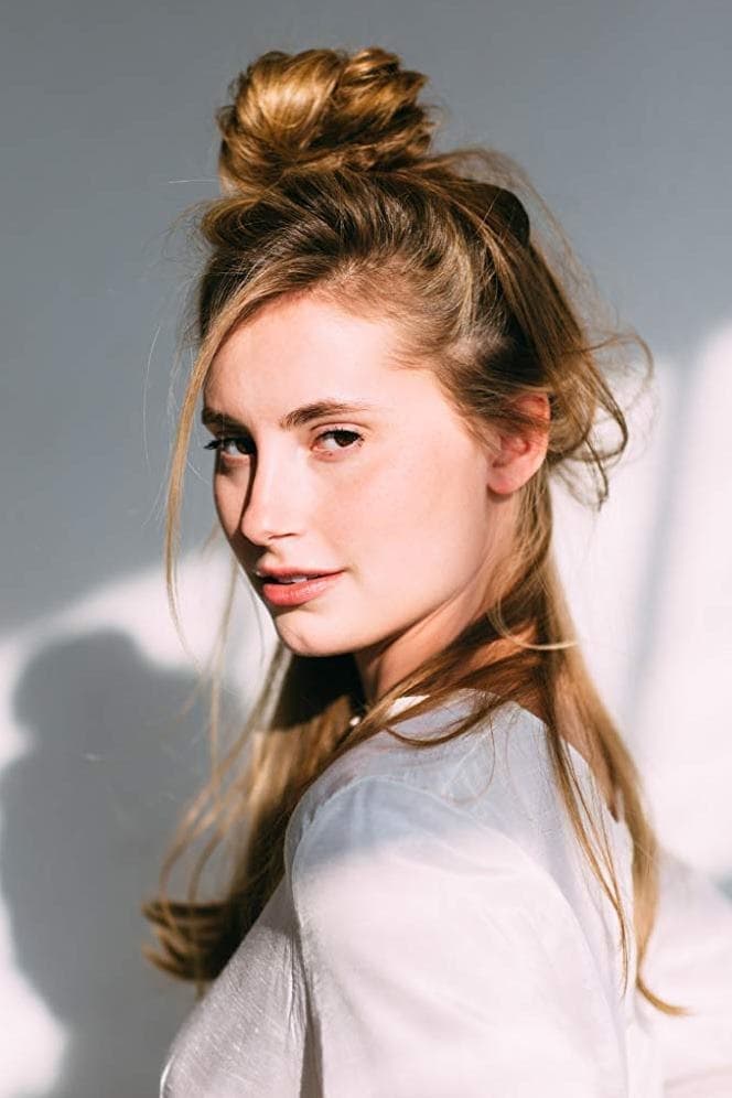 Annie Hamilton profile