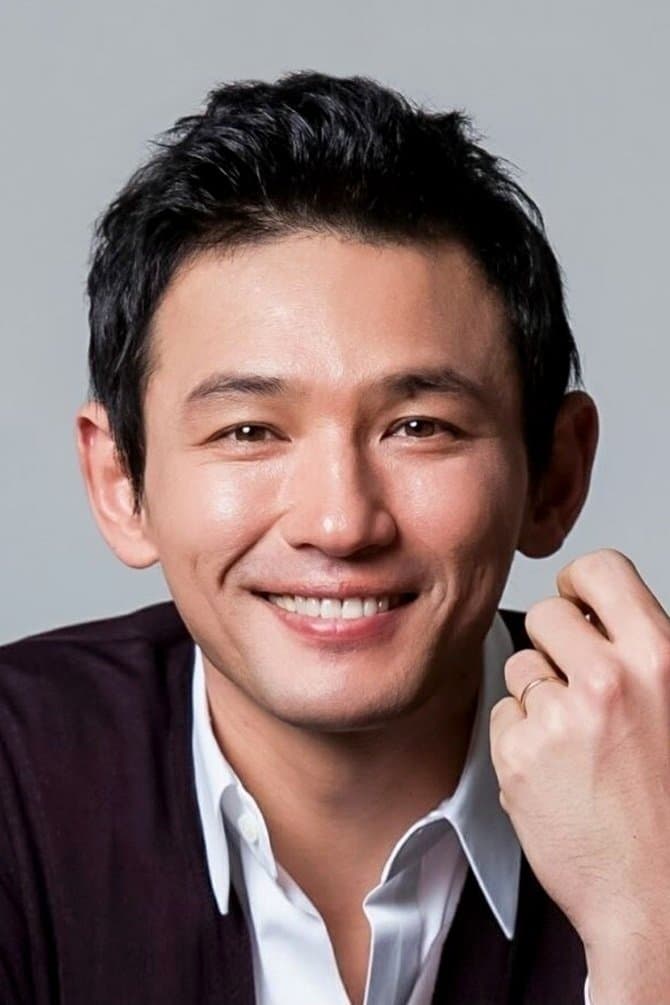 Hwang Jung-min profile