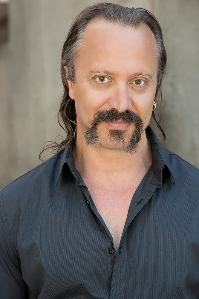 Ozzie Devrish profile