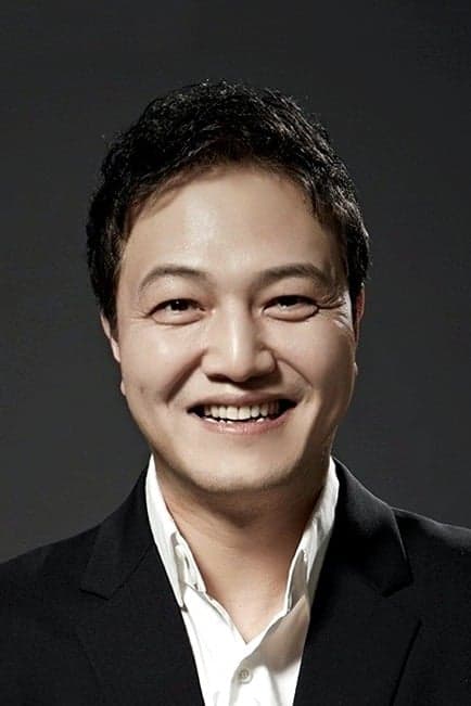 Jung Woong-in profile