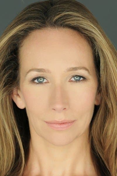 Taylor Lawrence profile