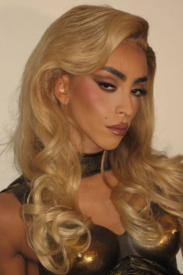 Bilal Hassani profile