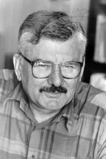 Emil Petrovics profile