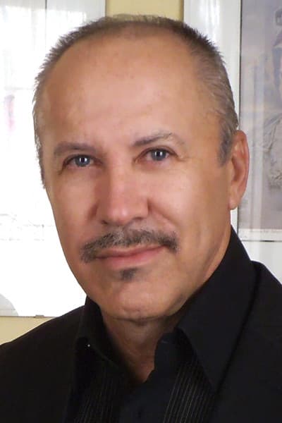 Héctor Noas profile