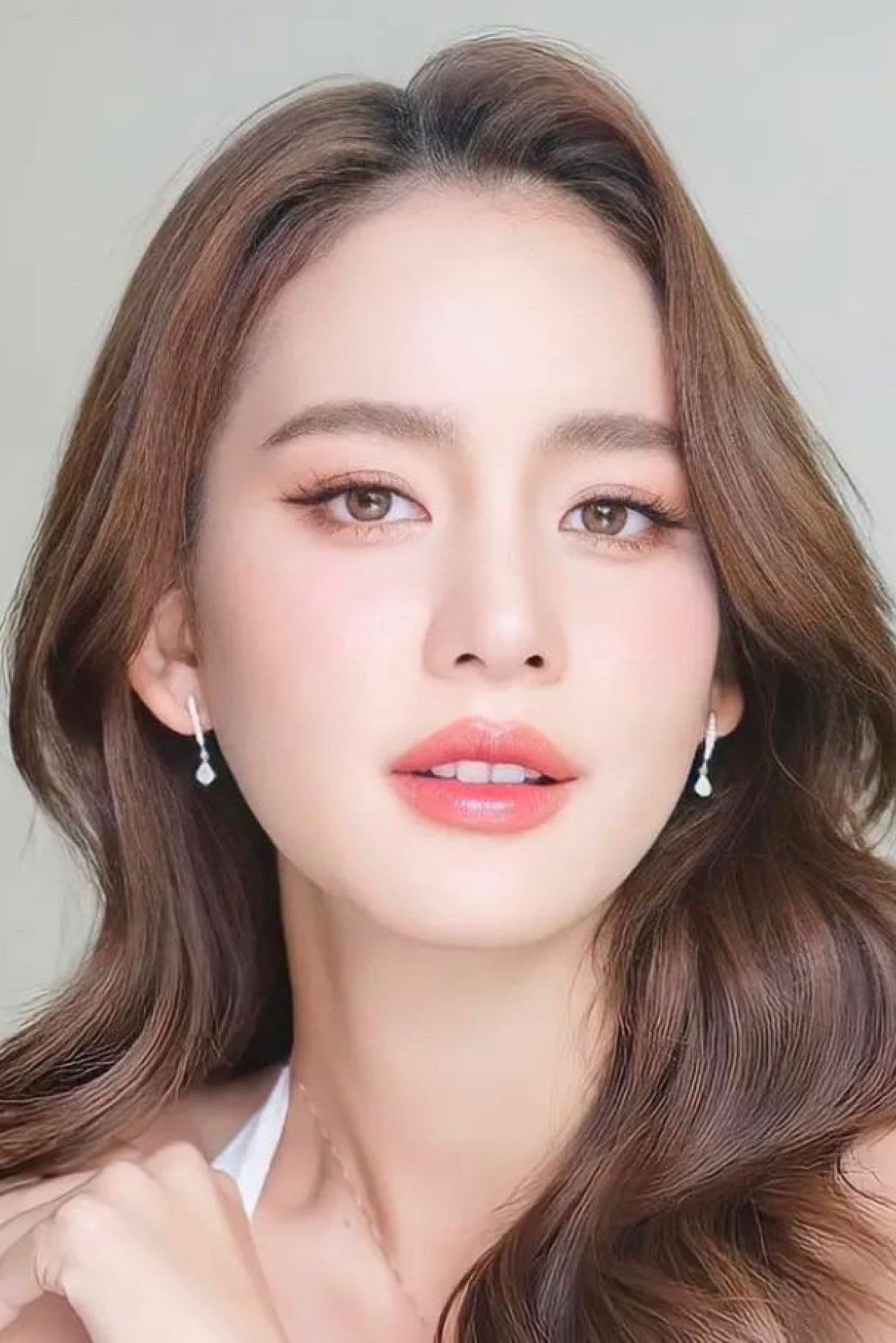 Maylada Susri profile