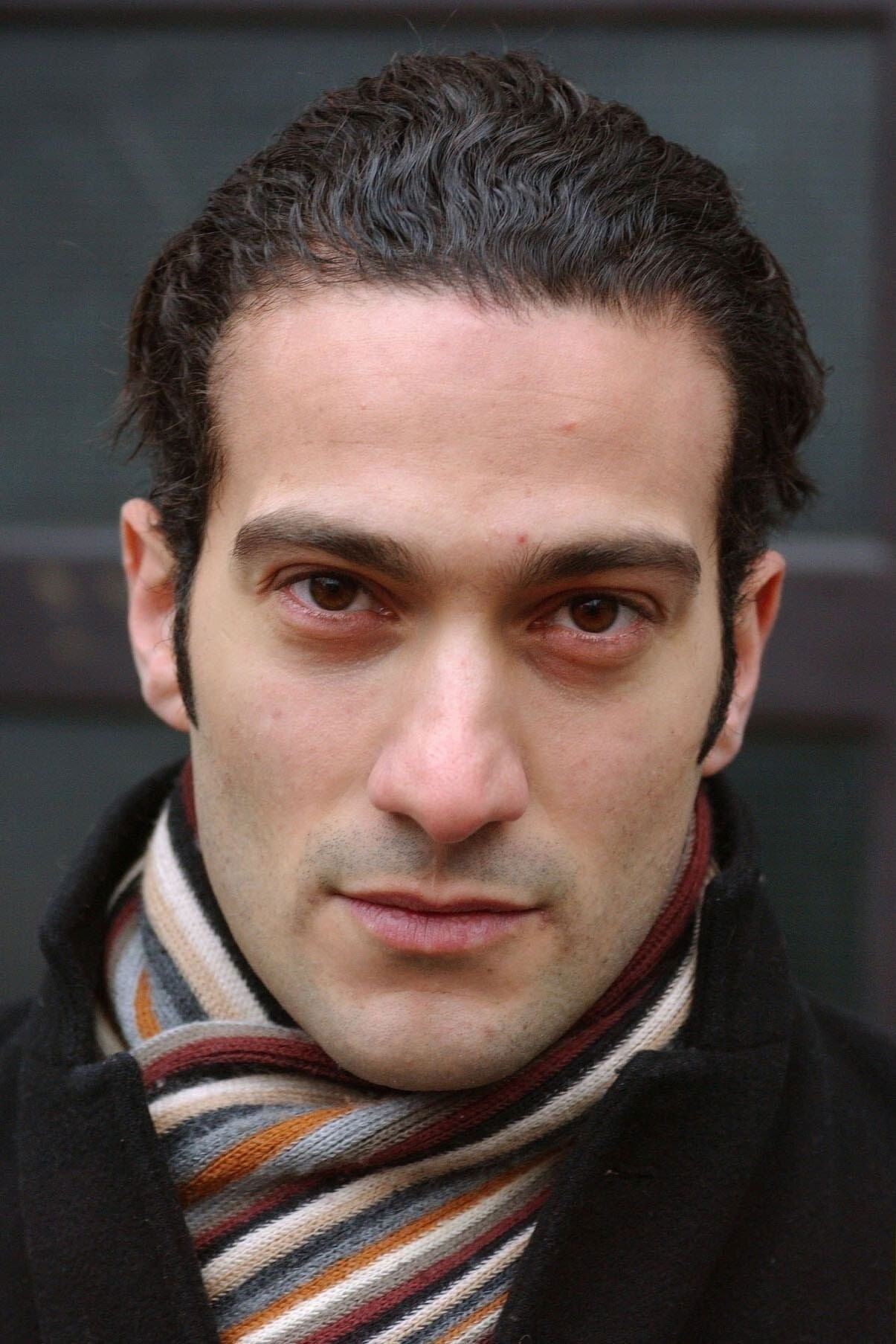 Erhan Emre profile