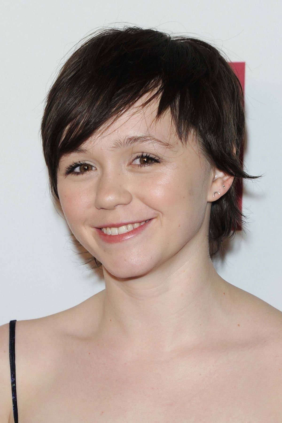 Emily Skeggs profile