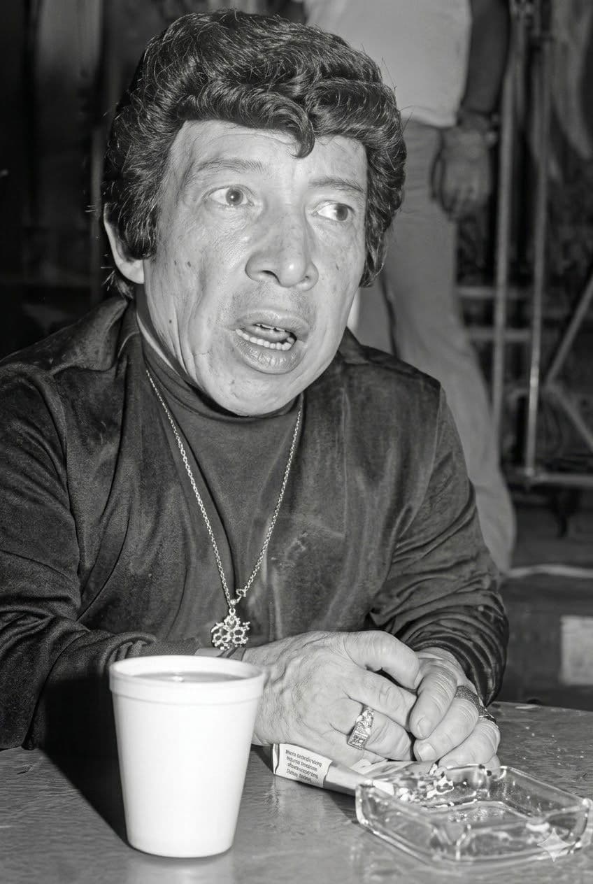 José René Ruiz profile