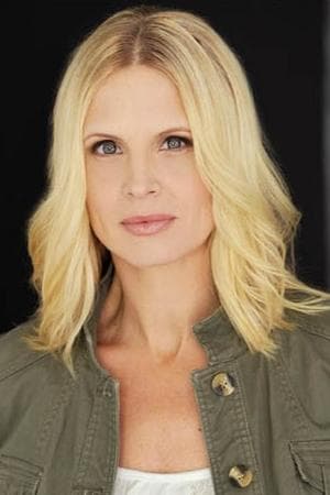 Kendall Cross profile