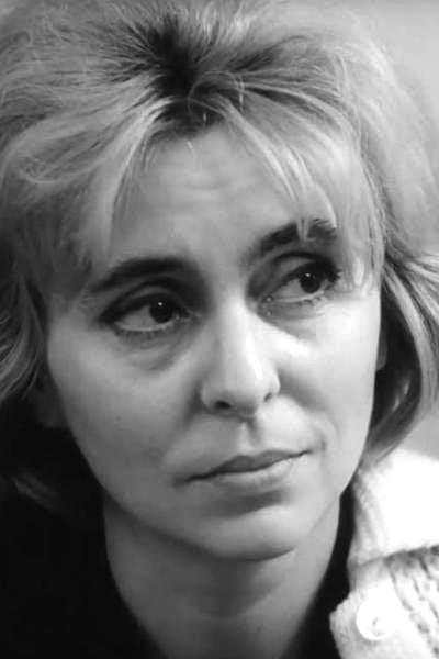 Zora Božinová profile