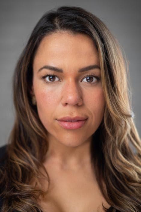 Madeleine Claude profile