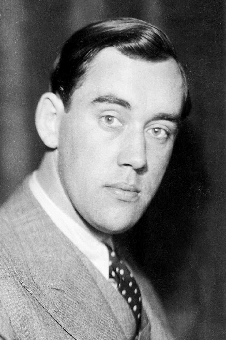 Holger Löwenadler profile