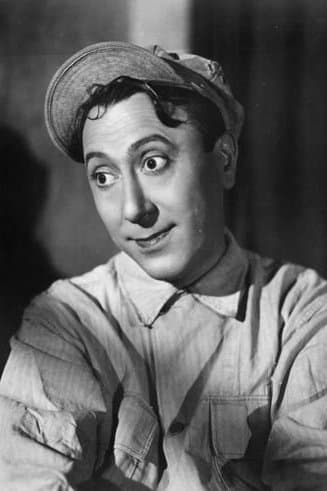 Erminio Macario profile