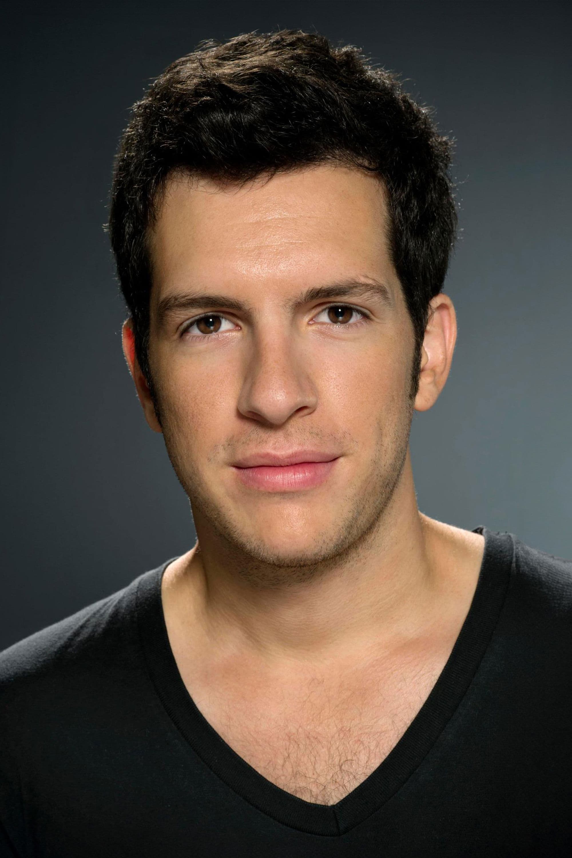 Aksel Bonfil profile