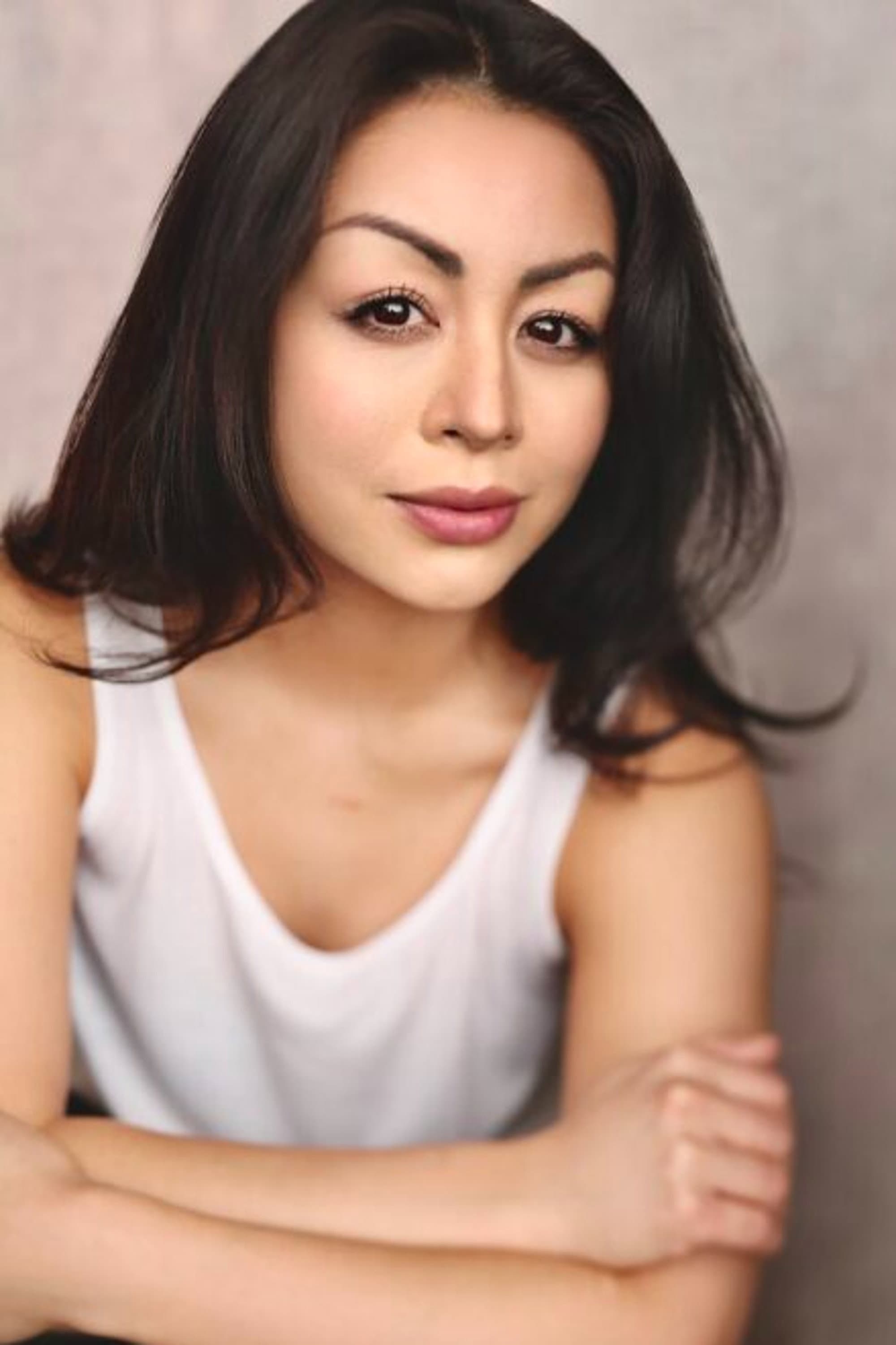 Julie Yammanee profile