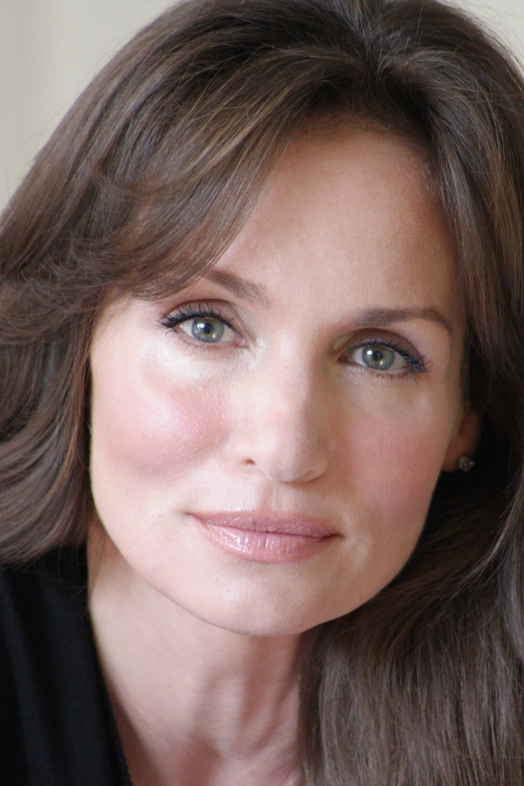 Kristen Cloke profile