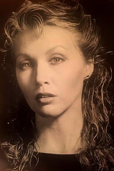 Lynn Eastman-Rossi profile