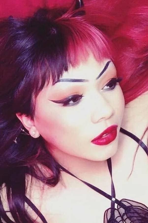 Adriana Uchishiba profile