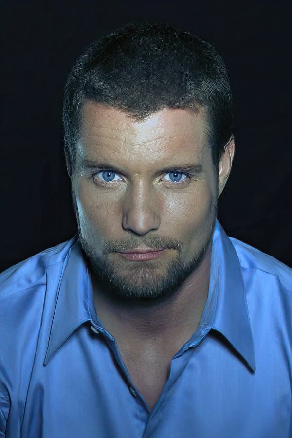 Damien Puckler profile