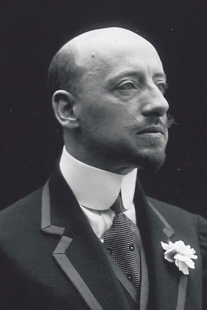 Gabriele D'Annunzio profile