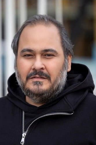 Reza Davoudnejad profile