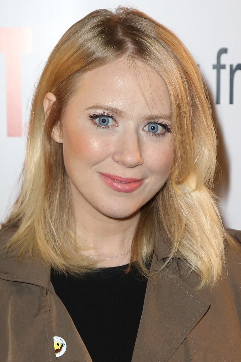 Roxanne Benjamin profile