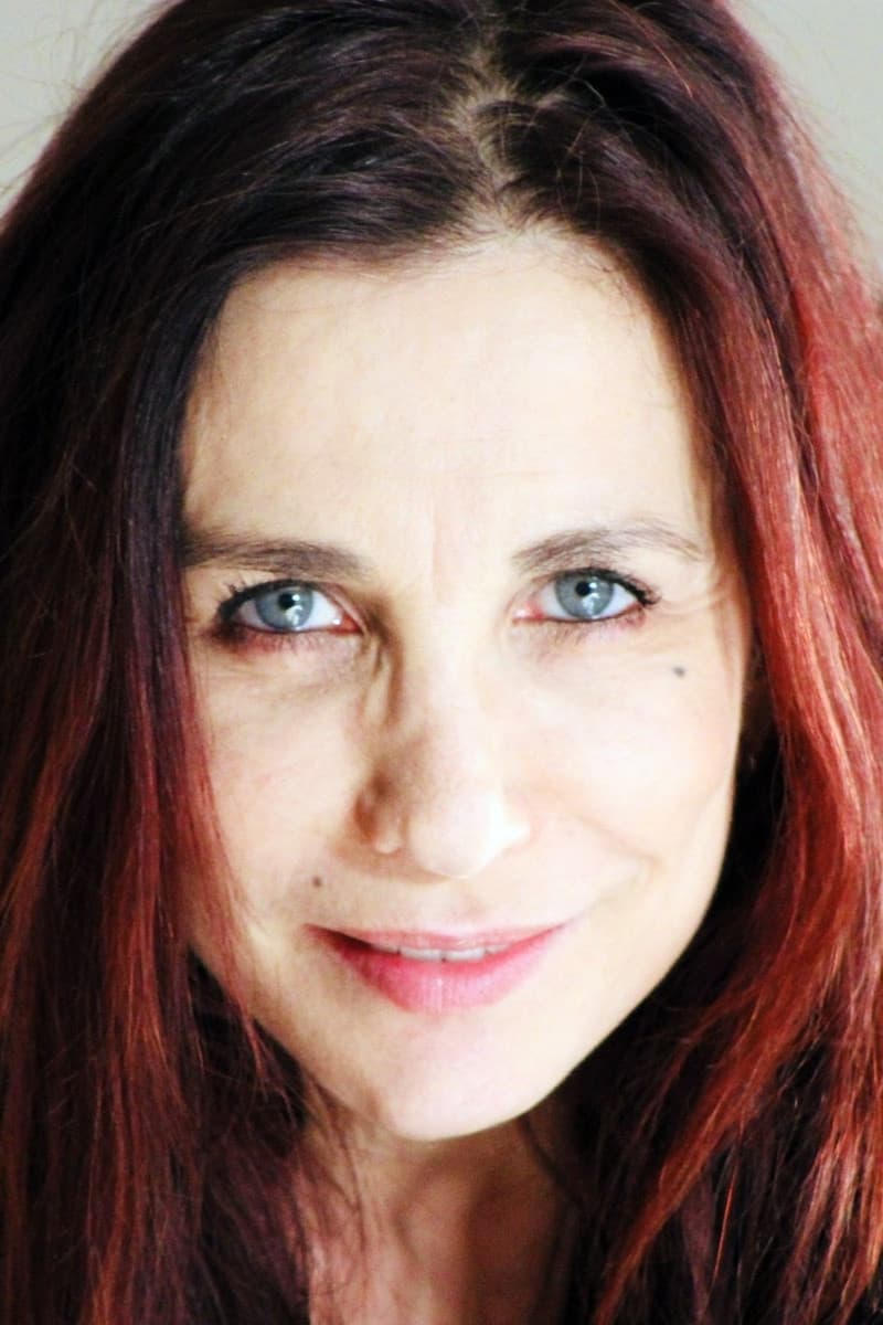 Laura Favali profile