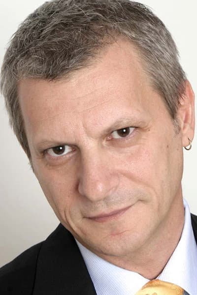 Altuğ Yücel profile