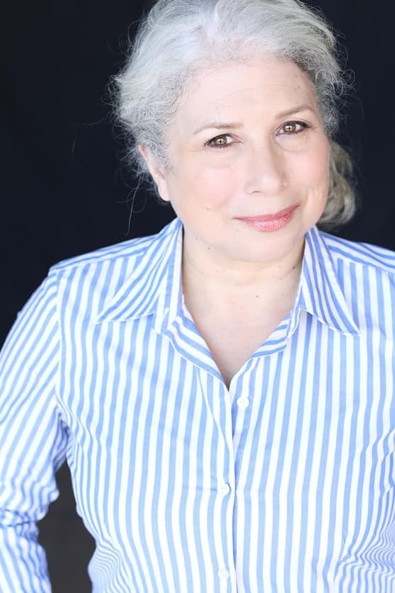 Jennipher Lewis profile